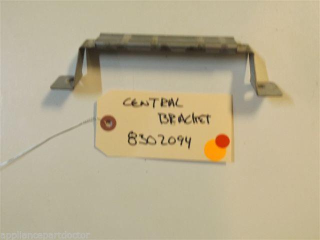 KITCHENAID STOVE 8302094 Bracket, Central USED KITCHENAID STOVE 8302094 Bracket, Central USED